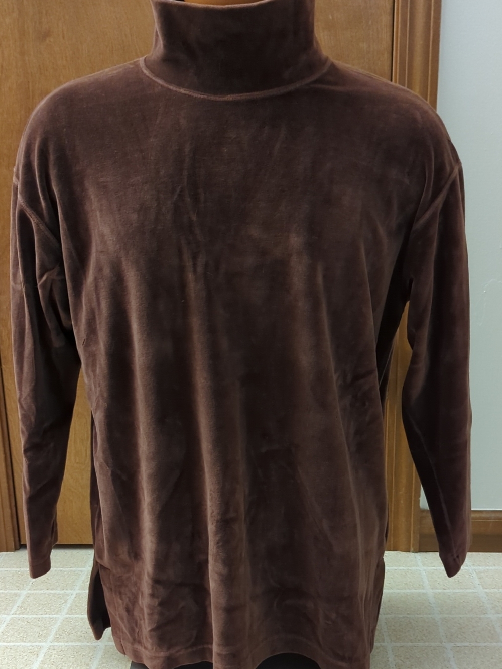 TWEEDS velour Mock Turtleneck